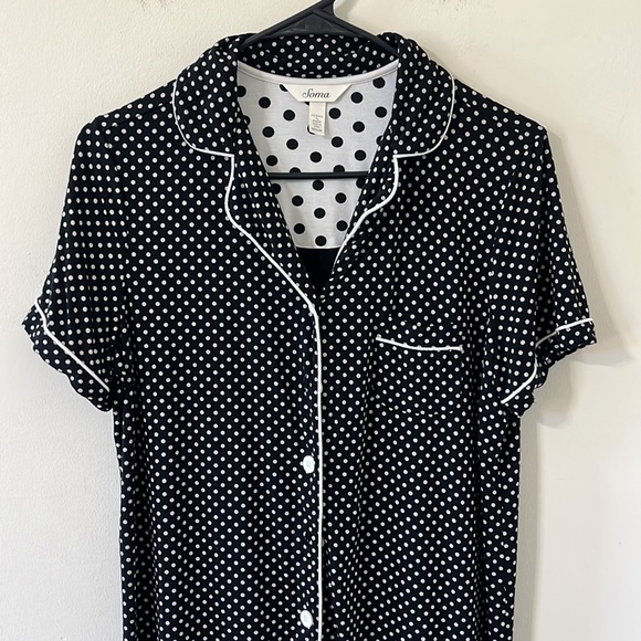 Soma Cool Nights Black White Polka Dot Short Sleeve Button Down Pajama Top Sz M - Picture 2 of 9